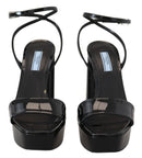 Prada Schwarze Lacksandalen Knöchelriemen Heels Leder