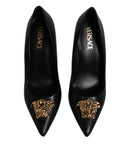 Versace Schwarz Leder Logo Plaque High Heels Pumps Schuhe