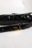 Versace Tasche mit gestepptem Schulterriemen aus schwarzem Kalbsleder