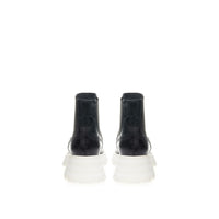 Alexander McQueen Elegante Lederstiefel in zeitlosem Schwarz