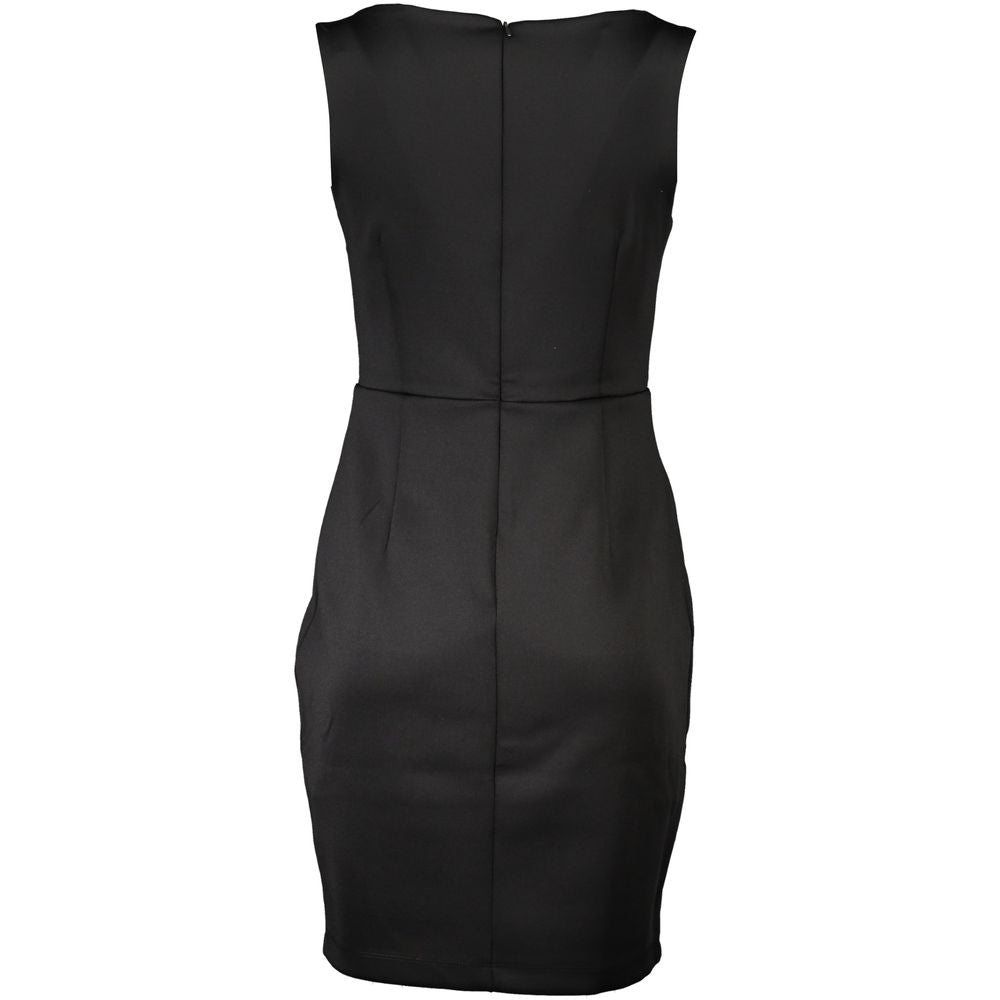 Guess Jeans Schickes Schwarzes Kleid mit Kontrastdetails und weitem Ausschnitt