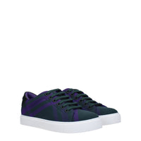 Burberry Grüne Stoff-Sneakers