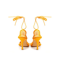 Bottega Veneta Orangefarbene Pumps aus Stoff und Leder