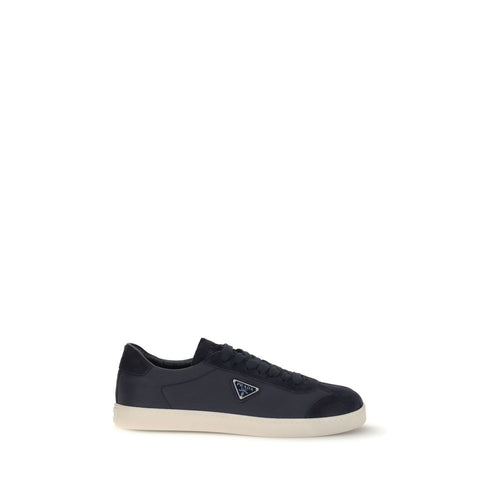 Prada Blaue Polyamid-Sneakers mit niedrigem Schaft