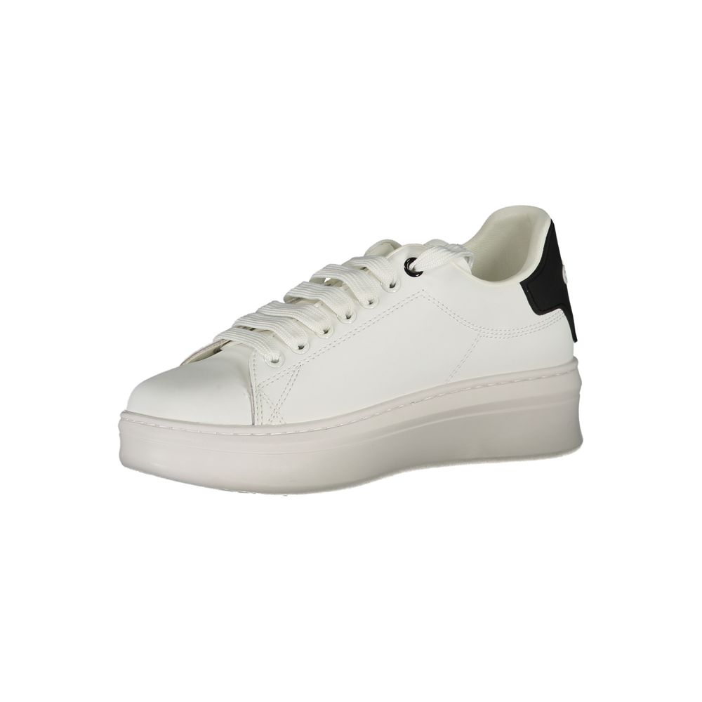 Gaelle Paris sneakers made of white polyethylene