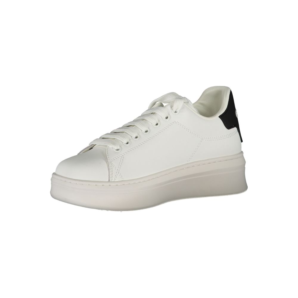 Gaelle Paris sneakers made of white polyethylene